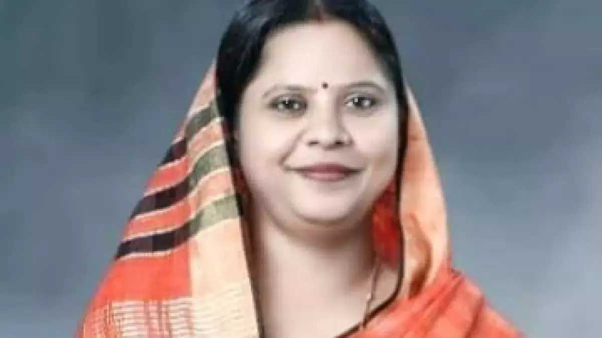 CG Breaking : मुख्य अतिथि सांसद रूपकुमारी चौधरी महासमुंद में करेंगे ध्वजारोहण..पढ़ें पूरी ख़बर