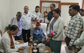 CG Breaking : NHM कर्मचारियों का प्रदर्शन जारी..आंदोलनकर्मियों को स्वास्थ्य मंत्री ने दिया आश्वासन, कहा- 'देर होगा, पर दुरुस्त होगा'.,पढ़ें पूरी ख़बर