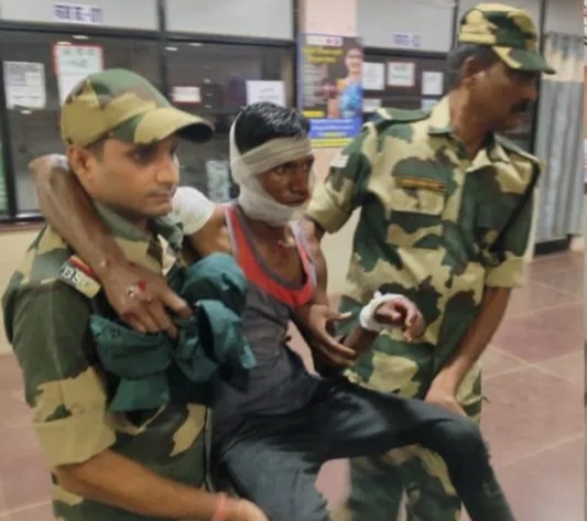 CG Accident : BSF जवानों को सलाम.! बने राहगीरों के मददगार..सड़क दुर्घटना में घायलों की बचाई जान..पढ़ें पूरी ख़बर