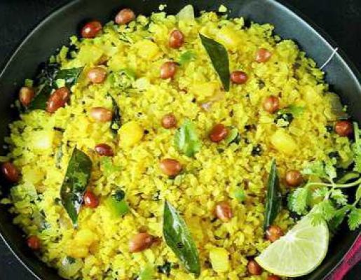 Kanda Poha Recipe : 10 मिनट में बनाएं टेस्टी नाश्ता..ये रही कांदा पोहा की रेसिपी