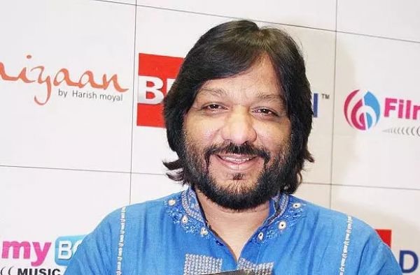 Raipur Breaking : रायपुर आ रहे बॉलीवुड के मशहूर सिंगर रूप कुमार राठौड़.! बहेगा देश भक्ति गीतों का प्रवाह..पढ़ें पूरी ख़बर