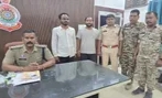 CG Crime : साइबर धोखाधड़ी मामले में पुलिस की बड़ी कार्रवाई.! दो आरोपियों को किया गिरफ्तार..पढ़ें पूरी समाचार