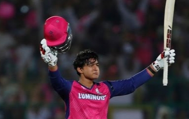 IPL 2025 : वैभव ने 35 गेंदों पर जड़ दिया शतक...14 साल के खिलाड़ी ने कई रिकॉर्ड तोड़े...किसी गेंदबाज को नहीं बख्शा...जाने पूरी जानकारी