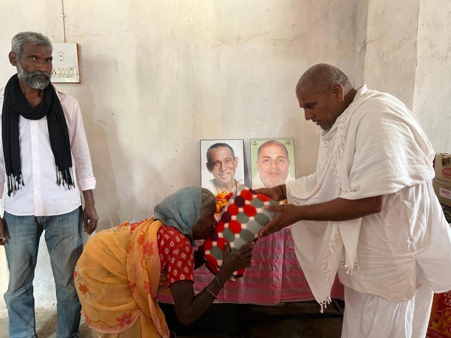 बाबा भगवान राम ट्रस्ट का 65 वाँ स्थापना दिवस समारोह ब्रह्मनिष्ठालय सोगड़ा आश्रम में हुआ संपन्न,701 मरीजो का उपचार एवं 442 को दिया गया पावर चश्मा