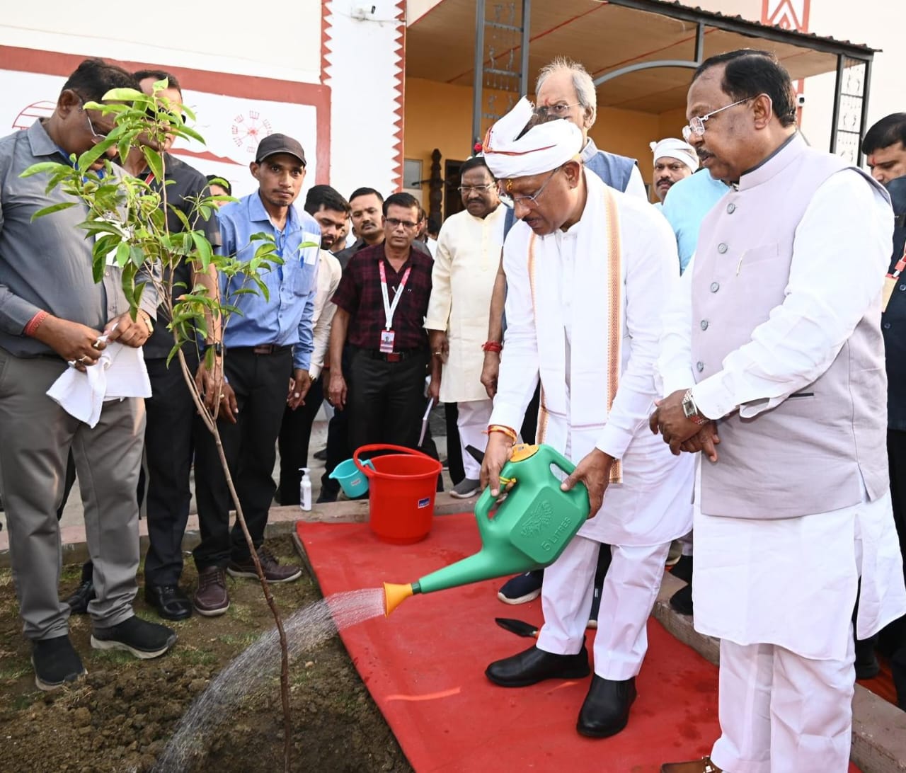 मुख्यमंत्री श्री साय ने किया राज्य के पहले ट्राइबल म्यूजियम का लोकार्पण: आदिवासी परम्परा के अनुरूप प्रकृति शक्ति की पूजा कर किया म्यूजियम का शुभारंभ