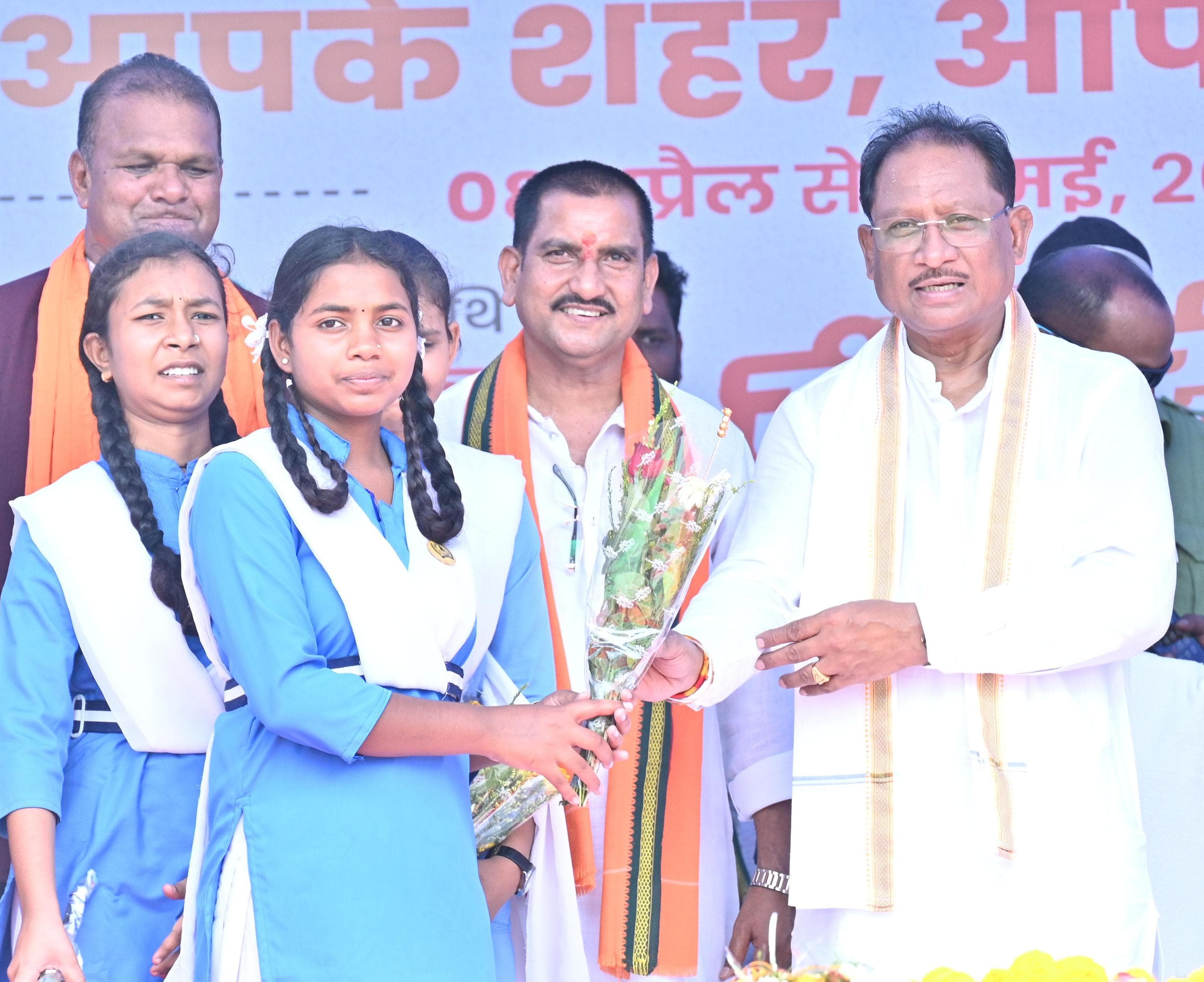 अच्छा काम करने वाली सरकार जनता के बीच पहुंचने में नही करती है संकोच.....बीते डेढ़ साल में हमने जनता के लिए किया है काम : सीएम श्री साय