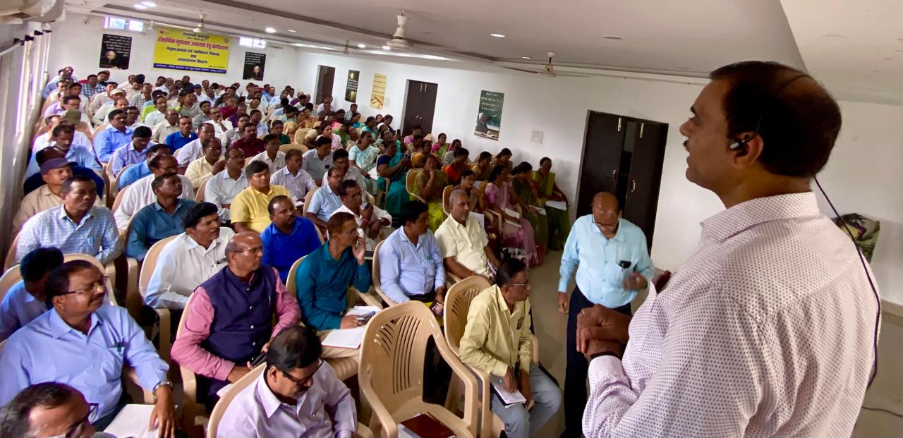 प्राचार्यों के नेतृत्व क्षमता एवं व्यक्तित्व विकास कार्यशाला के साथ यशस्वी जशपुर उन्मुखीकरण कार्यक्रम का हुआ प्रारंभ.....प्रेरणा, परिश्रम और नेतृत्व की मिसाल होते हैं प्राचार्य: विनोद गुप्ता