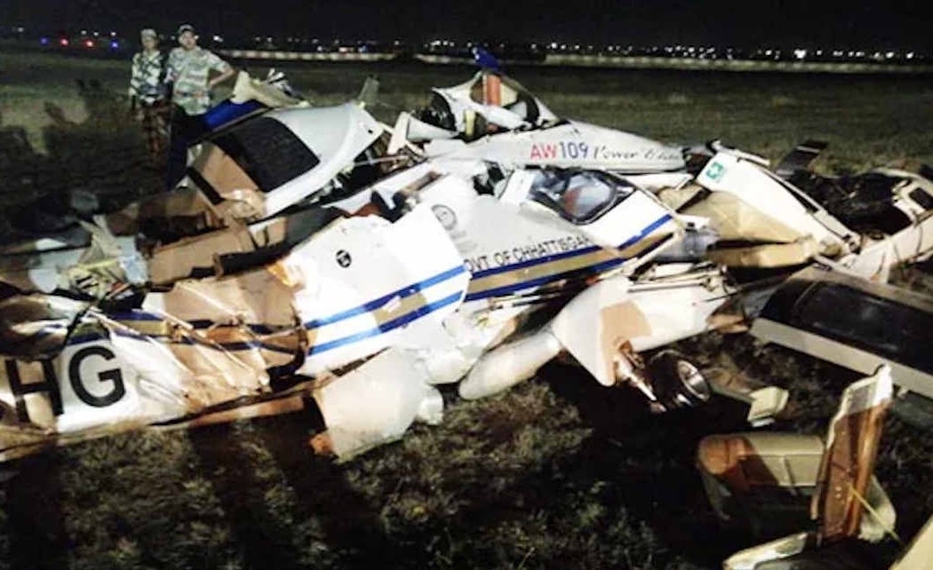 CG Big News : 3 साल पहले हुई माना एयरपोर्ट पर शासकीय हेलीकॉप्टर की क्रैश लैंडिंग पर अब हुई कार्रवाई..चीफ पायलट को हटाया..पढ़ें पूरी ख़बर