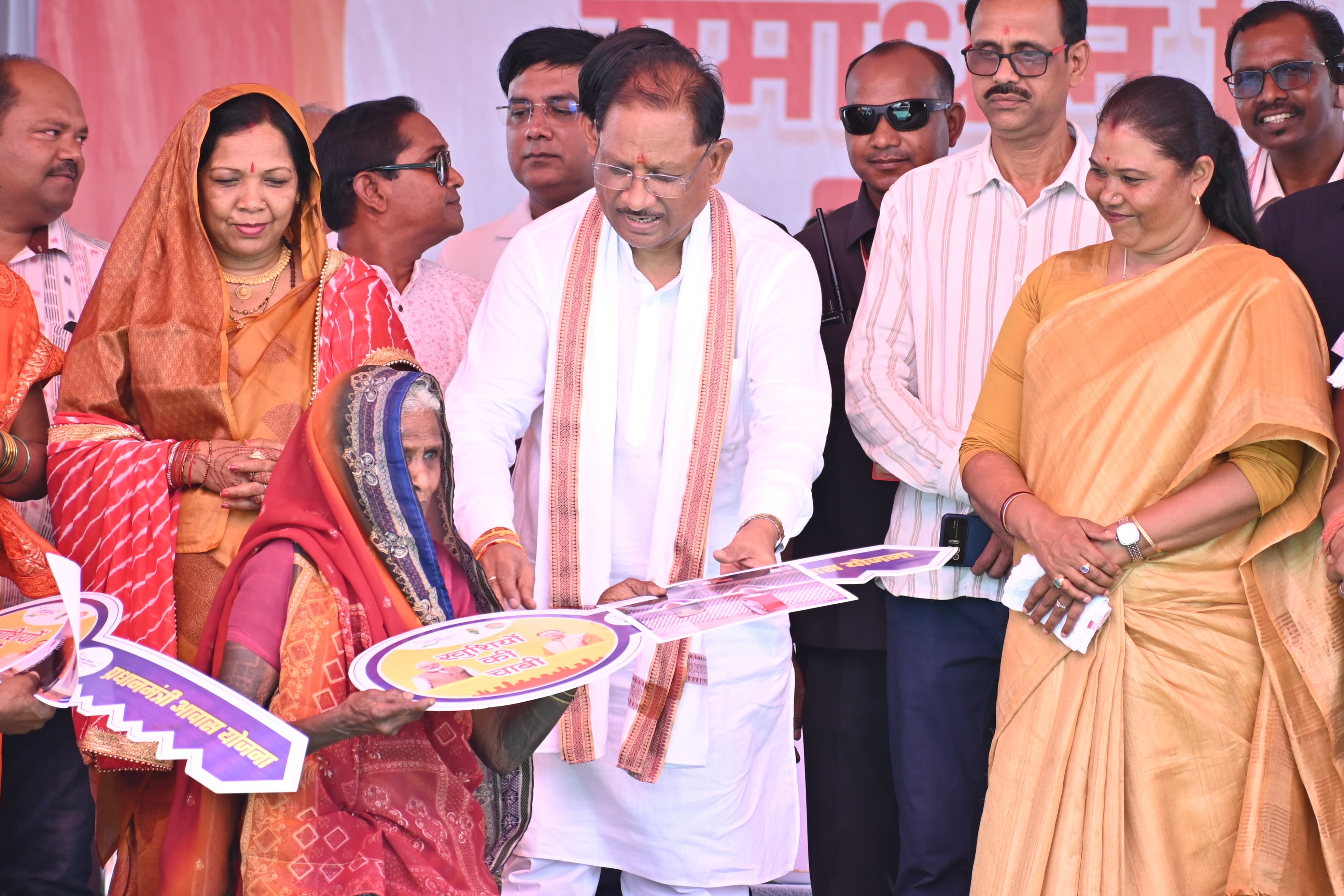 साय सरकार के 2 साल सुशासन : जशपुर में आवास, सड़क, शिक्षा और स्वास्थ्य में बड़ी उपलब्धियाँ