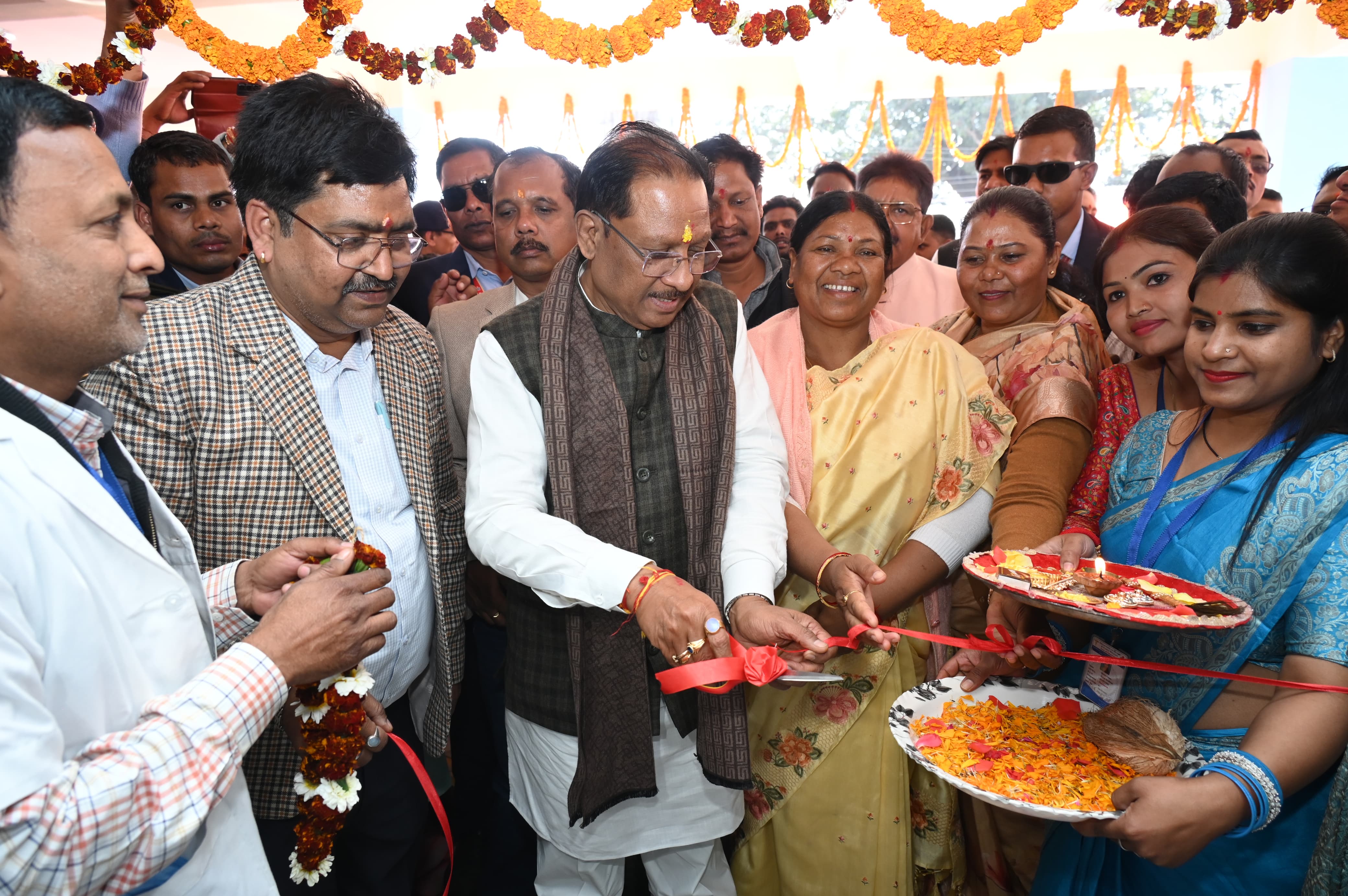 मुख्यमंत्री श्री विष्णुदेव साय ने बगीचा में 30 बिस्तरीय सामुदायिक स्वास्थ्य केंद्र के नवीन भवन का किया लोकार्पण, वनांचल को मिली आधुनिक चिकित्सा सेवाओं की बड़ी सौगात