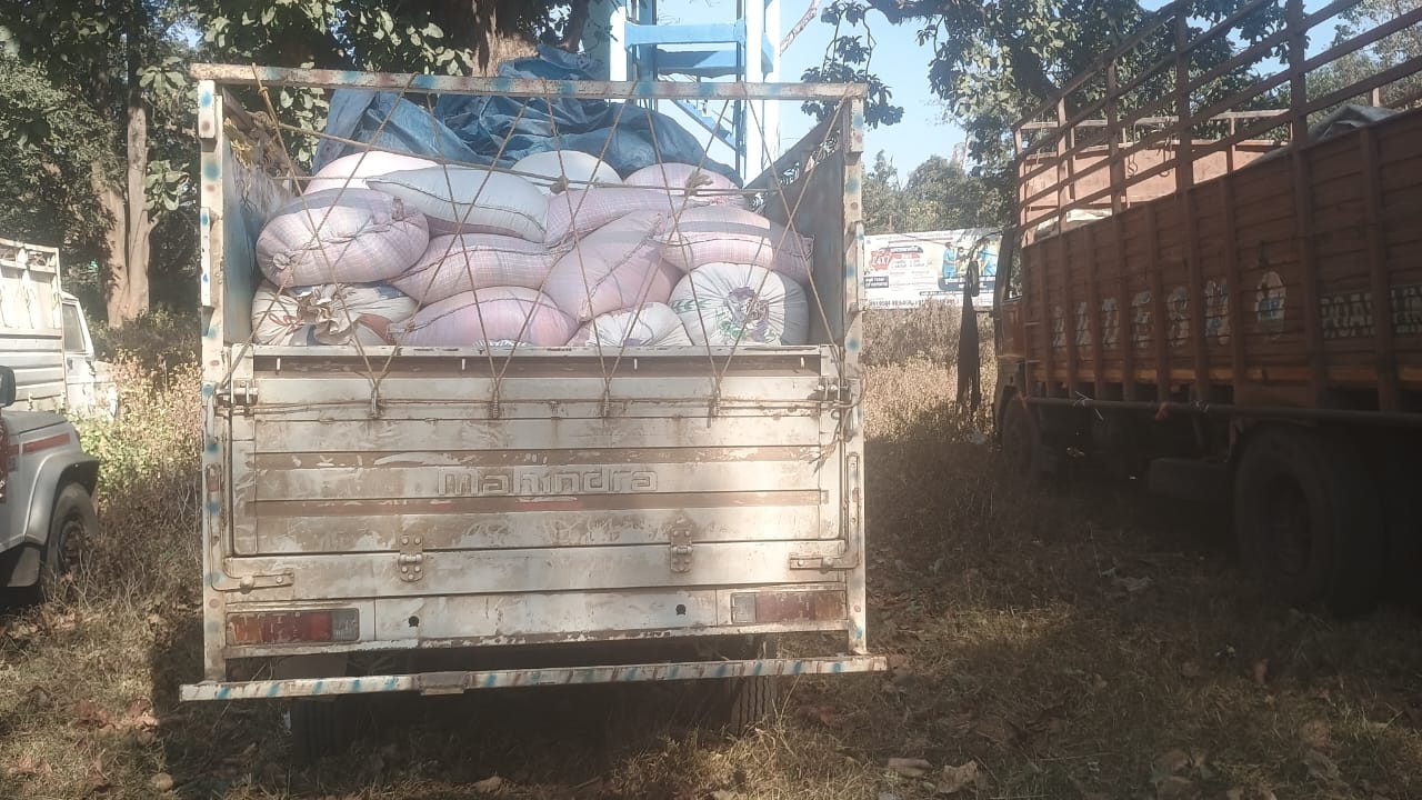 किसानों की मेहनत की रक्षा में शासन का संकल्प :&nbsp;छत्तीसगढ़ में धान घोटालों पर बड़ा एक्शन, अंतर्राज्यीय तस्करी से लेकर राइस मिल अनियमितताओं तक शिकंजा,करोड़ों की कार्रवाई &ndash; शासन की सख़्ती से कांपे धान माफिया&nbsp;