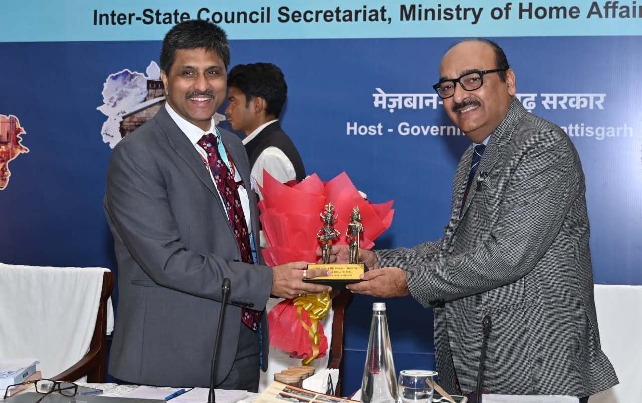 मध्य क्षेत्रीय परिषद की बैठक में छत्तीसगढ़, मध्यप्रदेश, उत्तरप्रदेश, उत्तराखंड और केंद्र सरकार के वरिष्ठ अधिकारियों के बीच मंथन