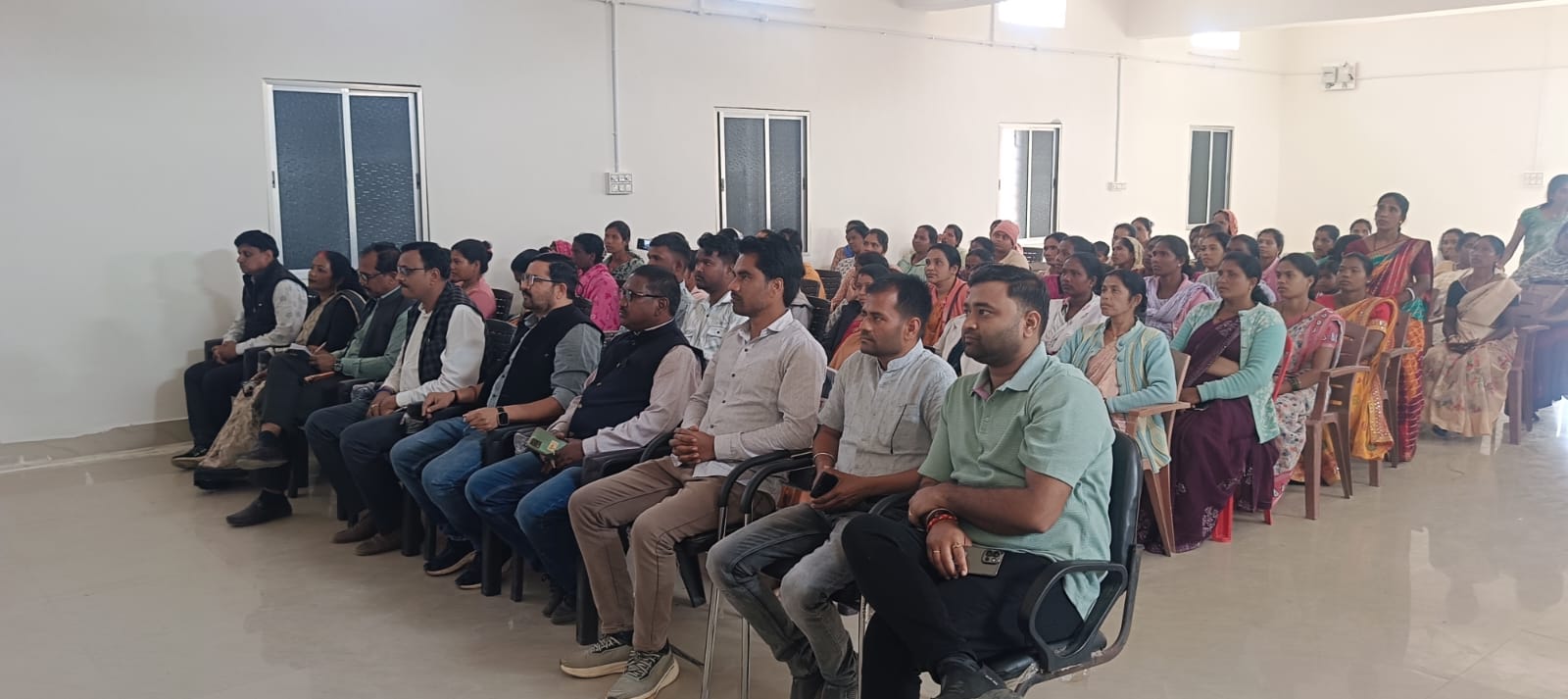 केंद्रीय बजट 2026-27 विकसित भारत के संकल्प को साकार करने वाला ऐतिहासिक बजट &ndash;गरीब, किसान, महिला और युवा के उत्थान का रोडमैप है ,सालिक साय व सुनील गुप्ता, कांसाबेल में कार्यकर्ताओं के साथ सुना बजट भाषण