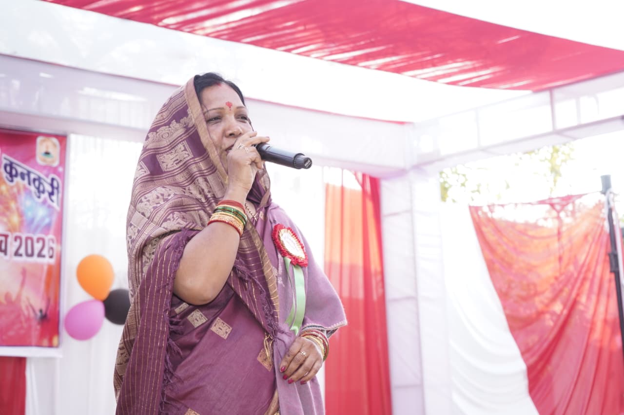 मेहनत, लगन और निरंतर प्रयास से विद्यार्थी अपने जीवन में प्राप्त कर सकते हैं लक्ष्य: कौशल्या साय, सरस्वती शिशु मंदिर के वार्षिक उत्सव कार्यक्रम का हुआ आयोजन