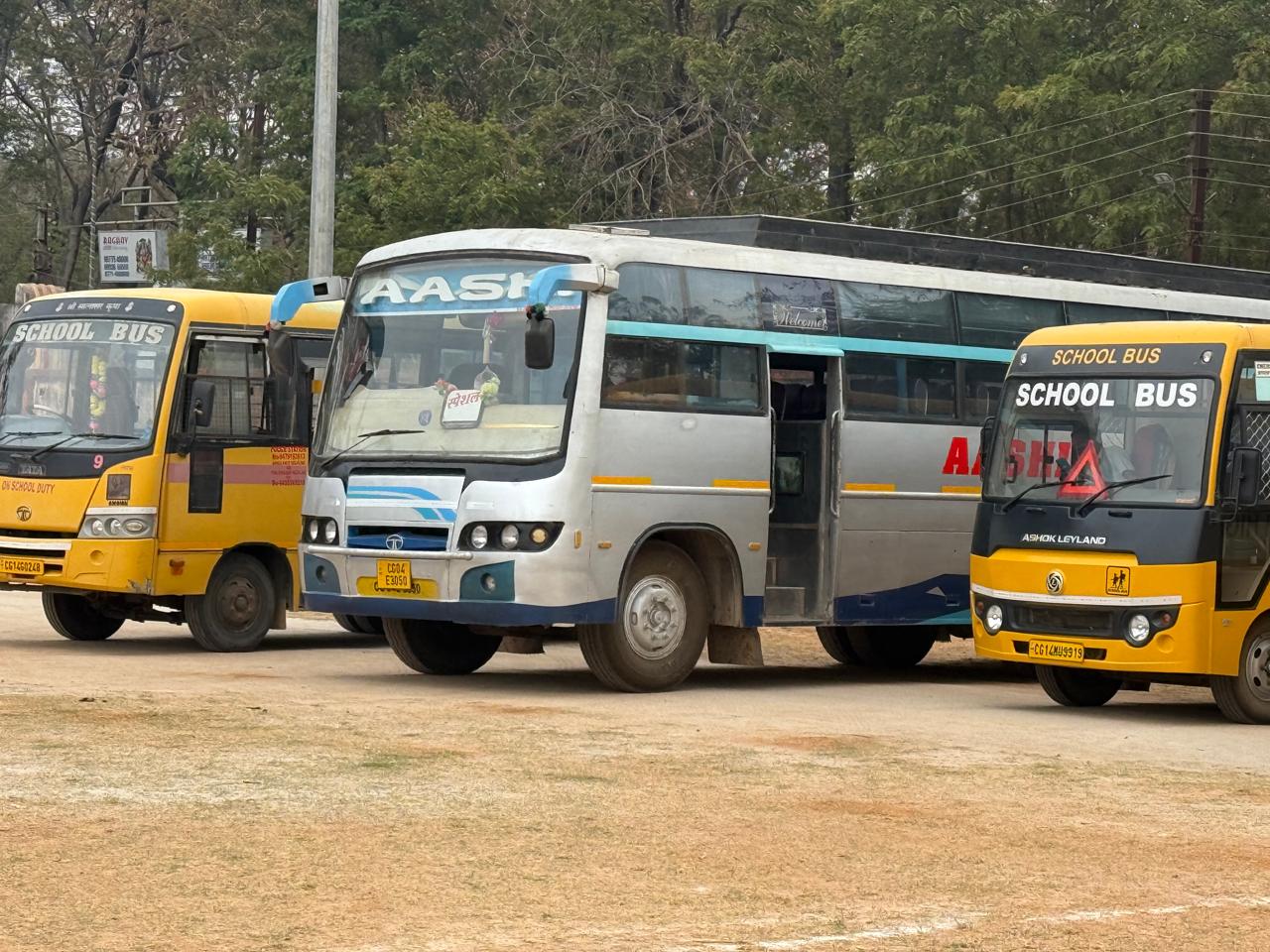 स्कूली बच्चों की सुरक्षा पर सख्ती : रणजीता स्टेडियम में यातायात पुलिस व आरटीओ का संयुक्त अभियान, 17 स्कूल बसों की जांच