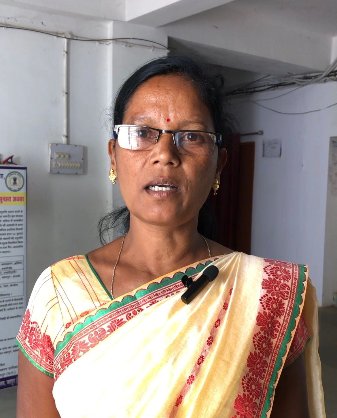 महतारी वंदन योजना से महिलाओं को मिल रहा आर्थिक संबल, हर माह 1000 रुपये की सहायता से मजबूत हो रही ग्रामीण महिलाओं की आर्थिक स्थिति &mdash; बच्चे की पढ़ाई, पोषण और बचत में कर रही उपयोग