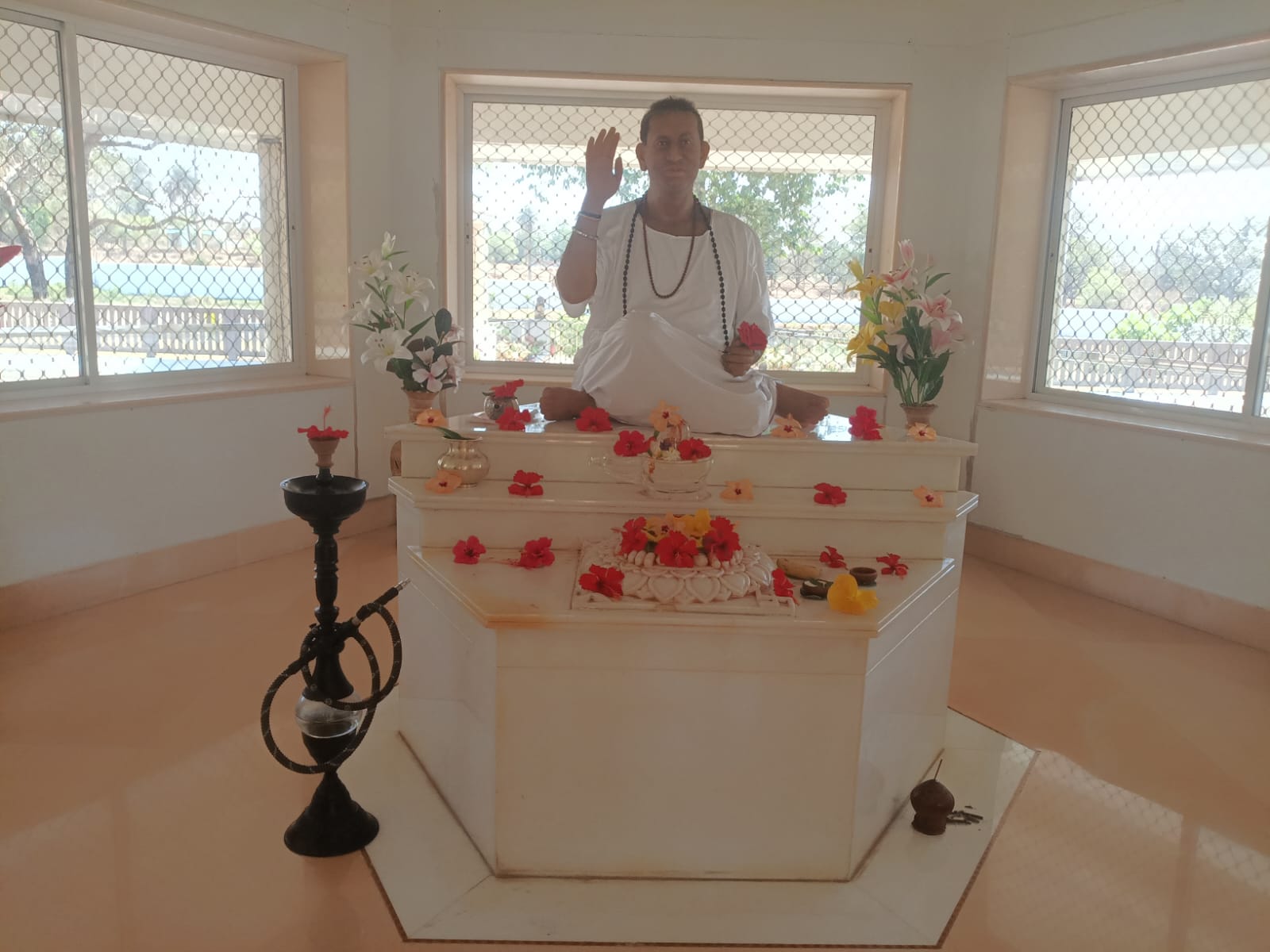 अघोरेश्वर की तपोभूमि में जागी अलौकिक ऊर्जा: नारायणपुर औघड़ आश्रम में चैत्र नवरात्र पर उमड़ा जनसैलाब, मां सर्वेश्वरी की विशेष पूजा-अर्चना,साधना और मंत्रोच्चार से भक्तिमय हुआ पूरा आश्रम परिसर....