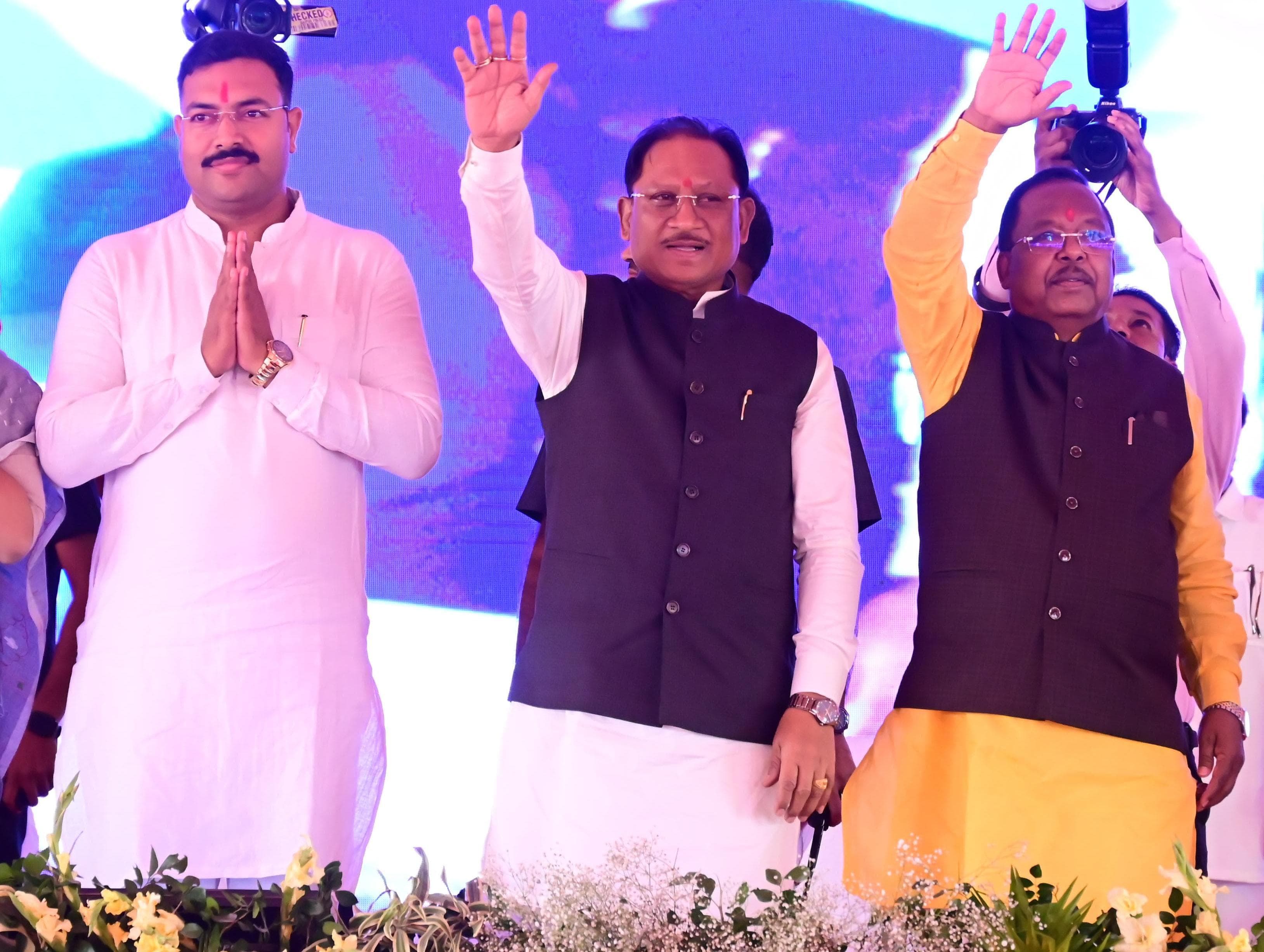 नवरात्रि की पावन बेला में मां महामाया की कृपा से सरगुजा ओलंपिक का भव्य आगाज़, 3.49 लाख खिलाड़ियों की ऐतिहासिक भागीदारी ने रचा नया कीर्तिमान