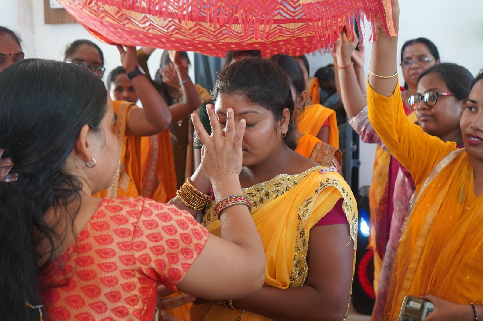 240 नवदम्पतियों का एक साथ होगा भव्य विवाह, रणजीता स्टेडियम बनेगा ऐतिहासिक साक्षी, मुख्यमंत्री विष्णु देव साय देंगे आशीर्वाद, हल्दी-मेहंदी, संगीत और मयाली नेचर कैंप में प्री-वेडिंग शूट से सजेगा अनोखा आयोजन