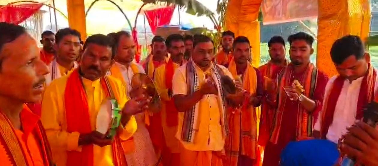 गरियादोहर में अष्ट प्रहरी का भव्य आयोजन, &ldquo;हरे कृष्ण हरे राम&rdquo; की गूंज से भक्तिमय हुआ वातावरण, ओडिशा के कंचनपुर, पुसलदा, केंदूडीह सहित दर्जनों मंडली बांधेंगे समां......