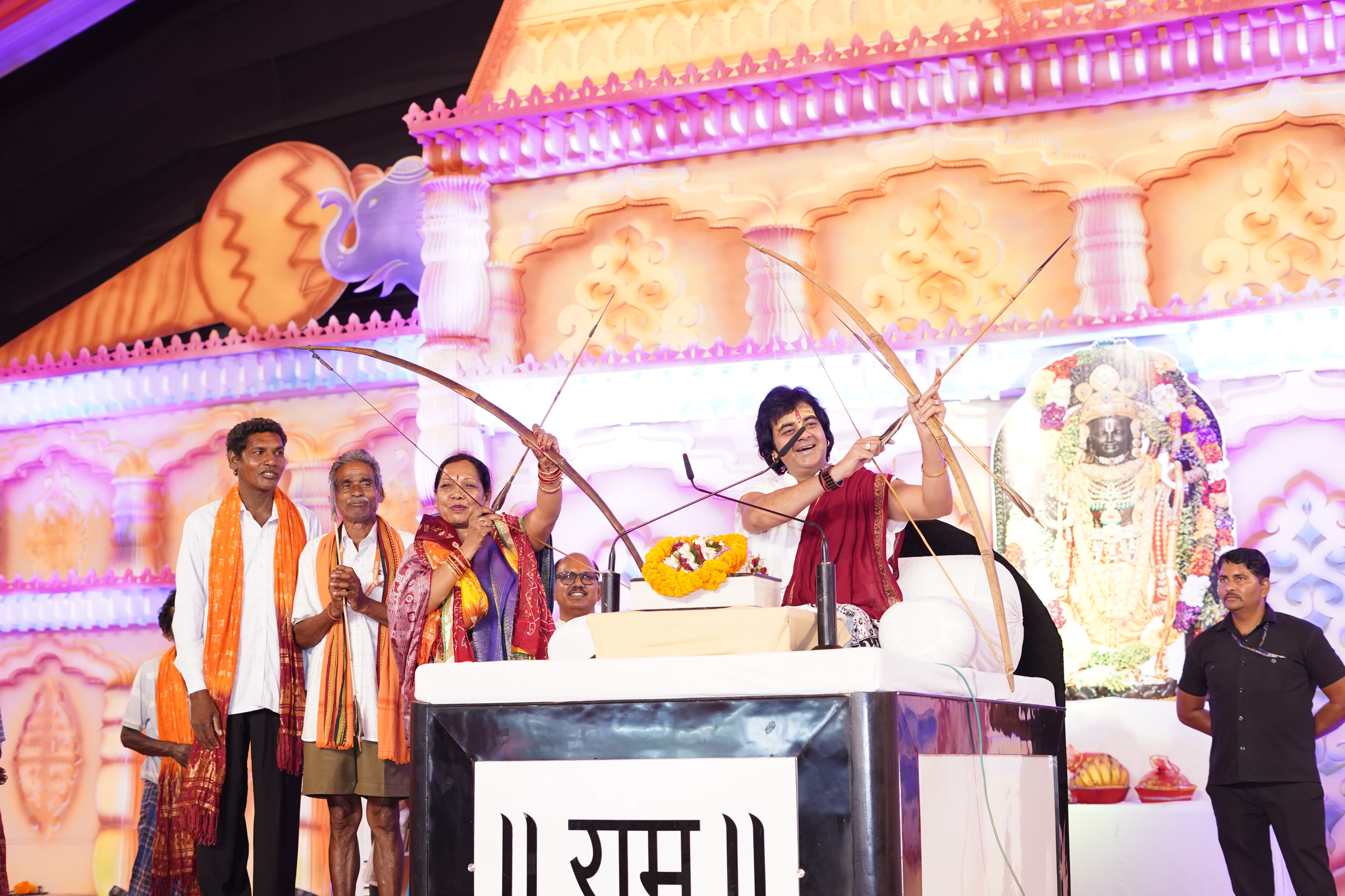 परम पूज्य संत चिन्मयानंद बापू की राम कथा का असर: धर्मांतरित परिवारों की सनातन धर्म में वापसी, चतुर्थ दिवस पर उमड़ा जनसैलाब