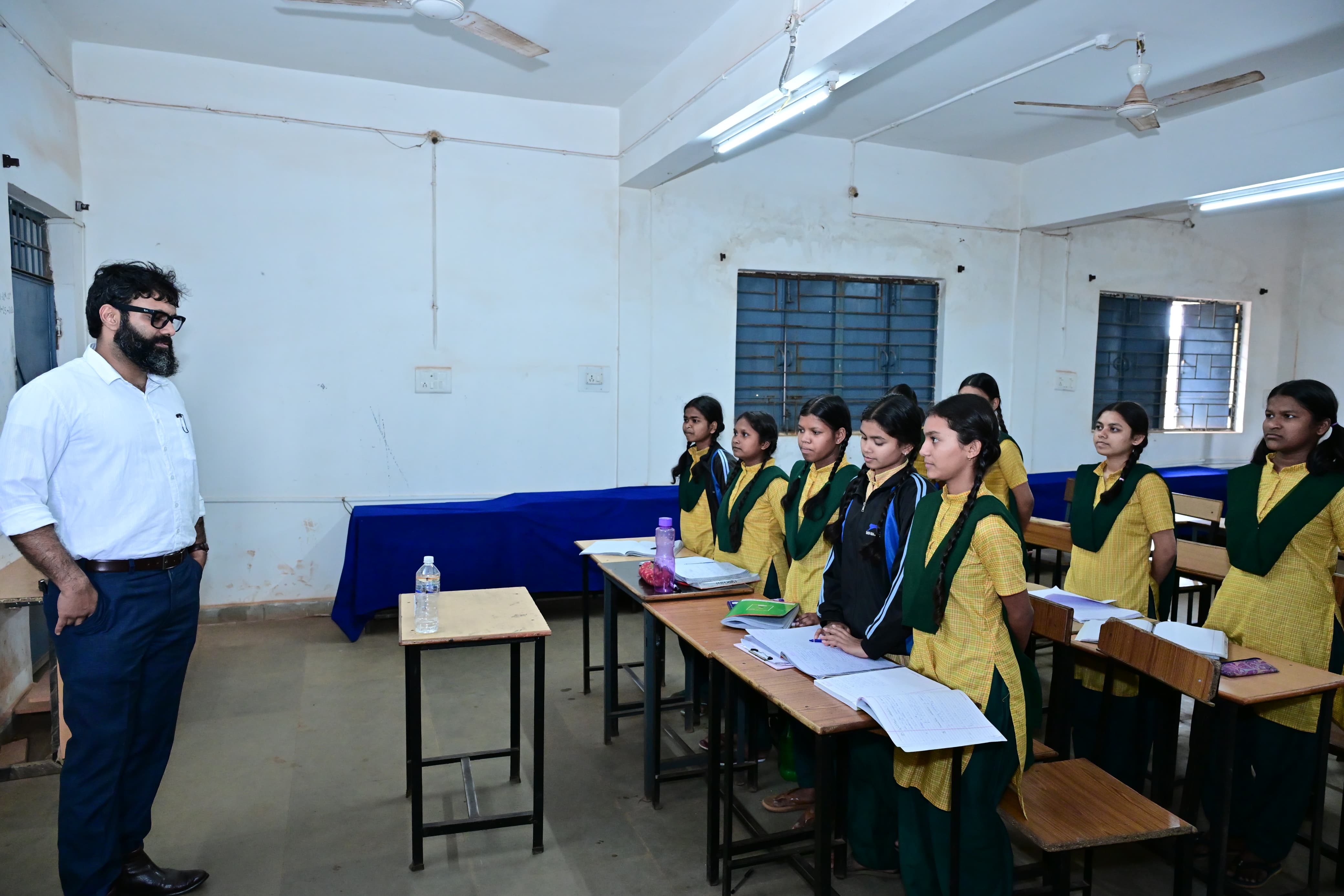 प्रयास स्कूल में कलेक्टर का सख्त एक्शन: रिजल्ट खराब तो एजेंसी OUT, शिक्षकों को चेतावनी&mdash;&lsquo;खानापूर्ति नहीं चलेगी&rsquo;, कमजोर बच्चों पर फोकस का अल्टीमेटम