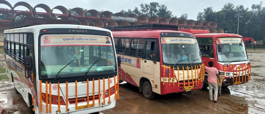 मुख्यमंत्री ग्रामीण बस योजना: जशपुर के दूरस्थ गांवों को मिली नई रफ्तार,कम खर्च में सुविधाजनक सफर से ग्रामीणों को मिल रही बड़ी राहत