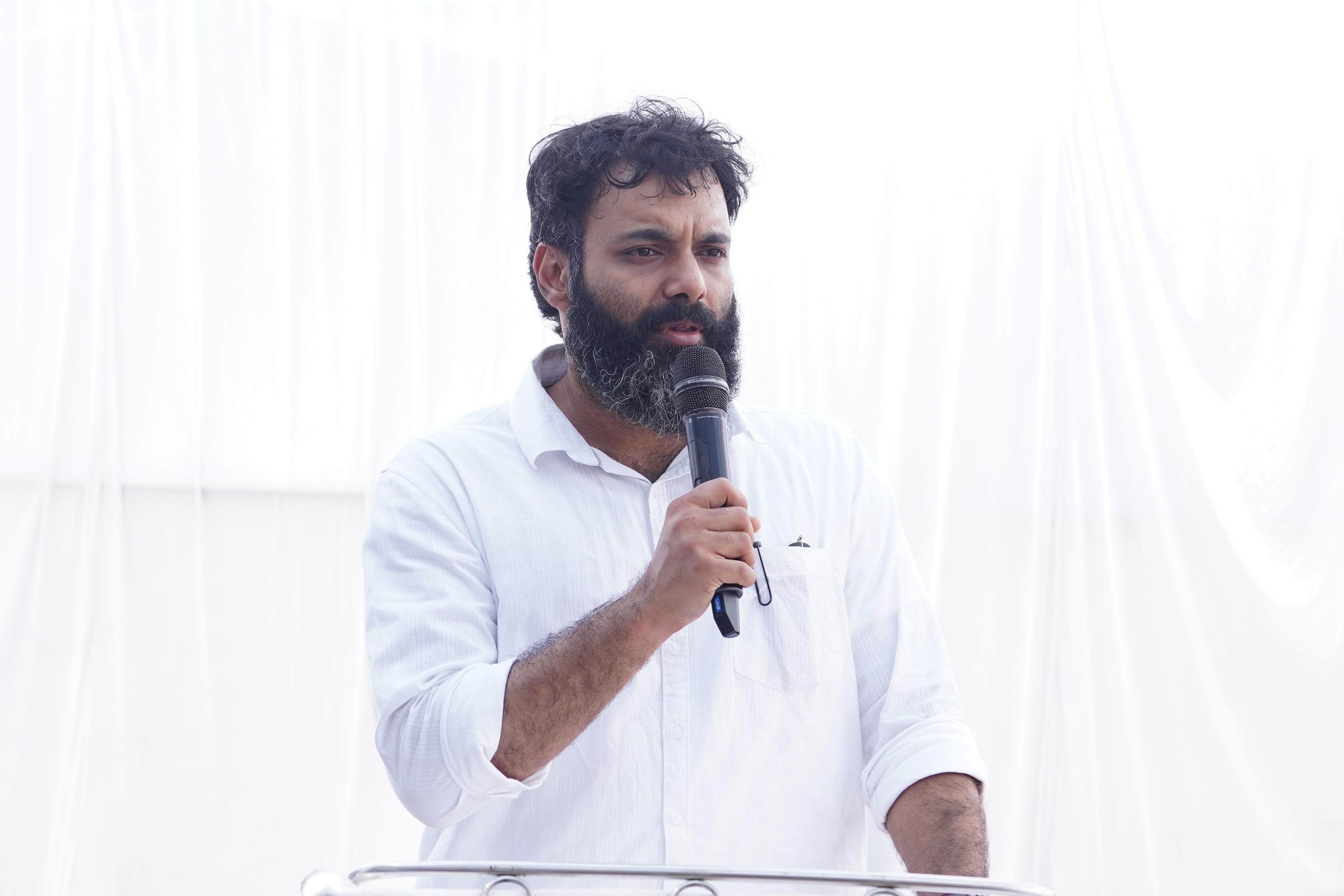 सुशासन की स्थापना ही सरकार का उद्देश्य - कलेक्टर श्री व्यास ,सिमड़ा के जनसमस्या निवारण शिविर में शामिल हुए कलेक्टर