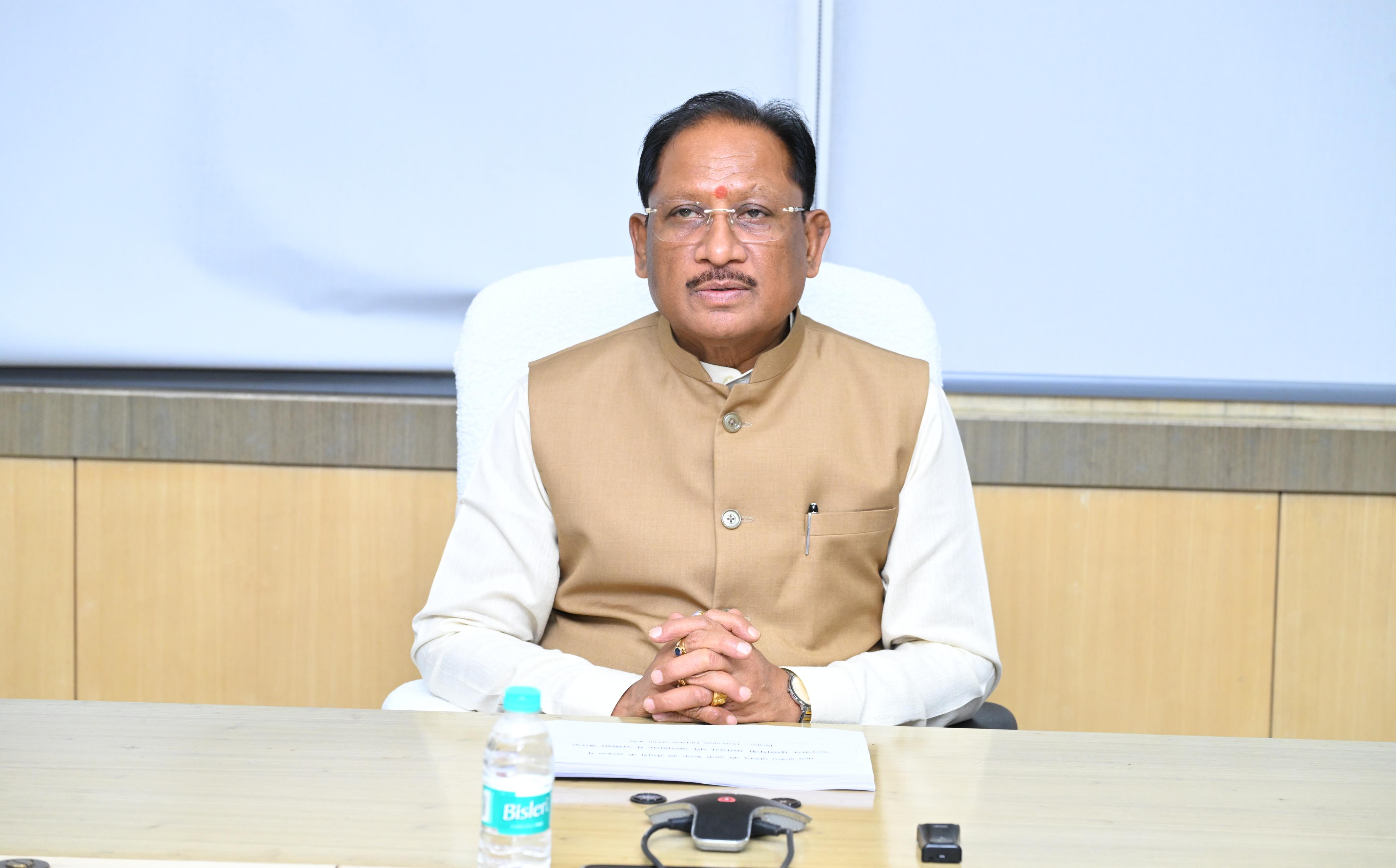 मुख्यमंत्री विष्णु देव साय का बड़ा विजन : महानगरों की तर्ज पर नगर पंचायतों और नगर पालिकाओं में विकसित होगी आधुनिक अधोसंरचना, स्थानीय जनप्रतिनिधियों के समन्वय से तय होंगे विकास कार्य,