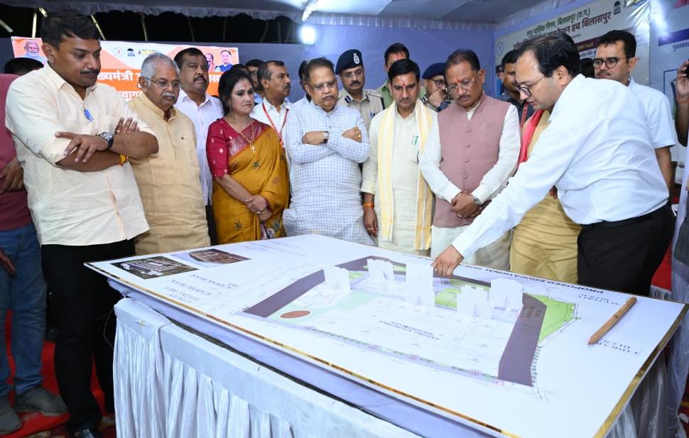 120 करोड़ की मेगा एजुकेशन परियोजना का मुख्यमंत्री विष्णुदेव साय ने किया निरीक्षण, बिलासपुर में बन रहा ऐसा नालंदा परिसर जहां एक ही छत के नीचे मिलेगी पढ़ाई, लाइब्रेरी और छात्रावास की विश्वस्तरीय सुविधा