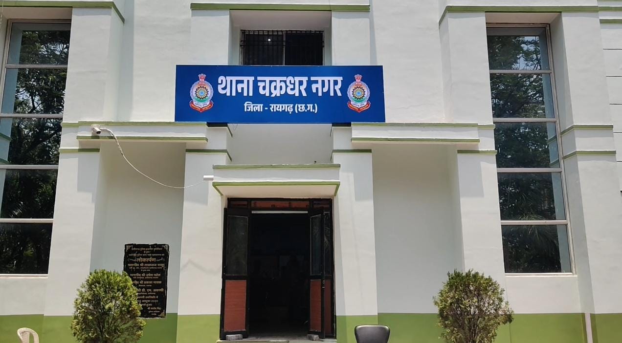 आशीर्वाद मेडिकल स्टोर में चोरी का 24 घंटे में खुलासा, दो अपचारी बालक हिरासत में, दो आरोपी अस्पताल में भर्ती