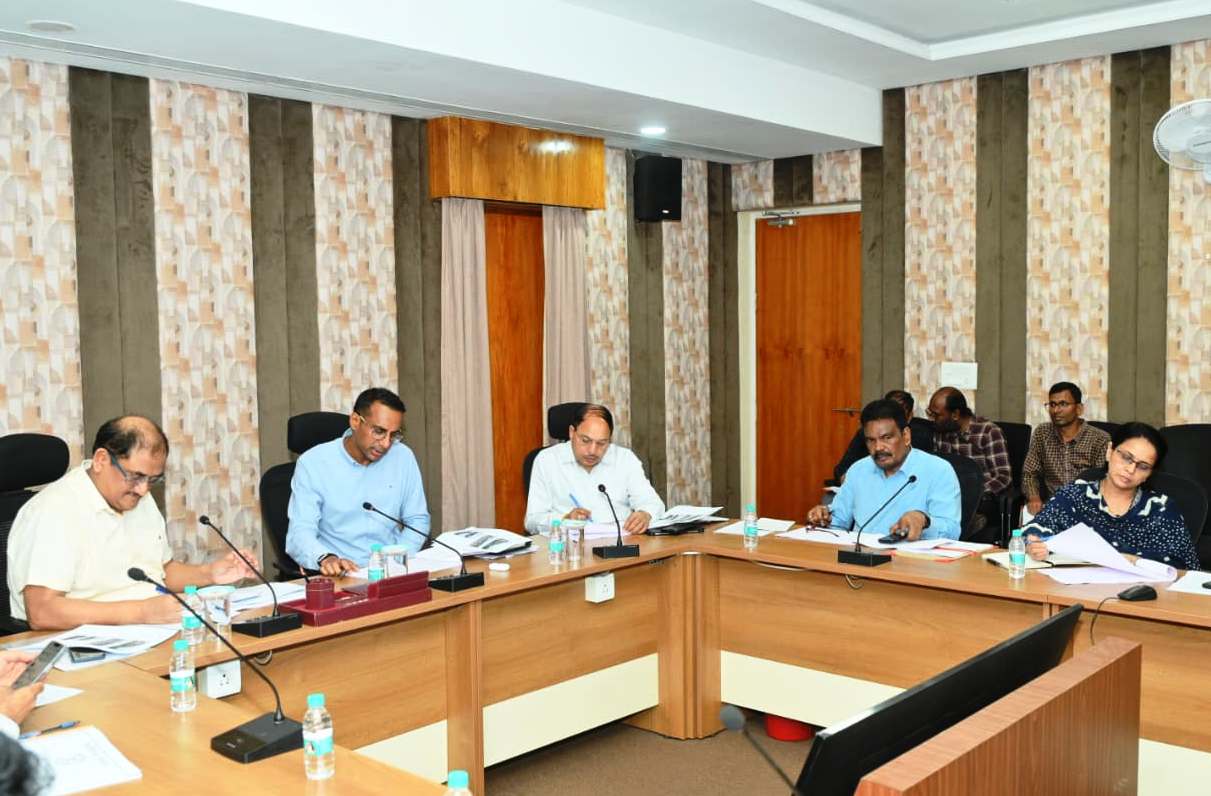 जेलों में निर्माण कार्यों में तेजी लाने के निर्देश, पीडब्ल्यूडी सचिव मुकेश बंसल ने की प्रदेशभर की परियोजनाओं की समीक्षा
