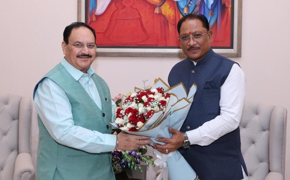 मुख्यमंत्री श्री विष्णु देव साय ने केंद्रीय स्वास्थ्य मंत्री श्री जे.पी. नड्डा से की सौजन्य भेंट,छत्तीसगढ़ में स्वास्थ्य सेवाओं के विस्तार और सुदृढ़ीकरण को लेकर हुई चर्चा