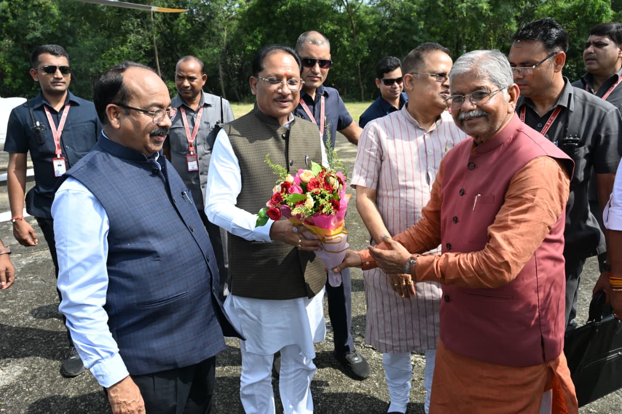तीजा तिहार के भव्य मिलन समारोह में मुख्यमंत्री श्री विष्णुदेव साय ने बढ़ाया माताओं-बहनों का उत्साह, बोले&mdash;छत्तीसगढ़ की महिलाएं अब केवल योजनाओं की लाभार्थी नहीं बल्कि विकास, आत्मनिर्भरता और सशक्तिकरण की मजबूत भागीदार बन रही हैं