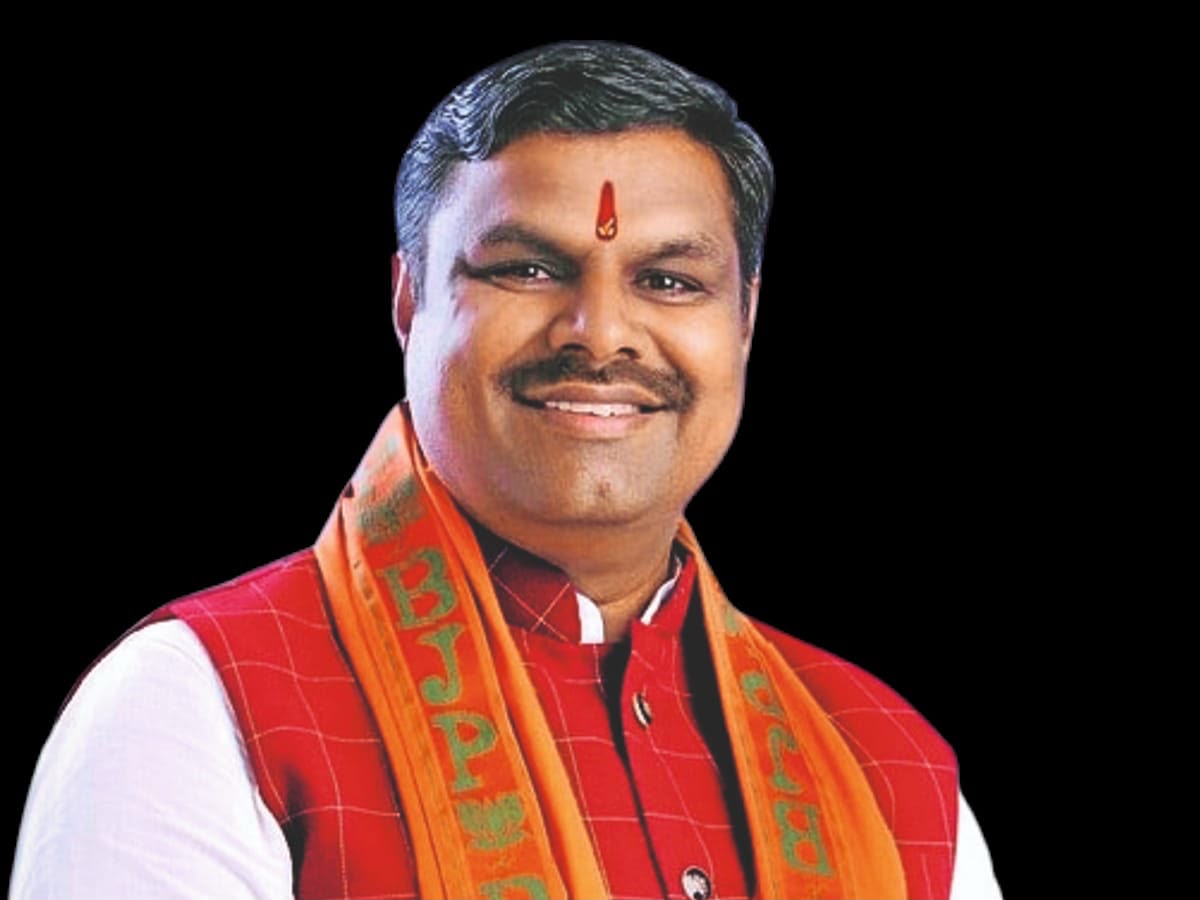 पढ़ाई और भविष्य निर्माण पर ध्यान देंगे विद्यार्थी, दस्तावेजों के लिए दफ्तरों के चक्कर नहीं&mdash;शिक्षा मंत्री गजेन्द्र यादव की पहल पर सेवाएं लोक सेवा गारंटी के दायरे में