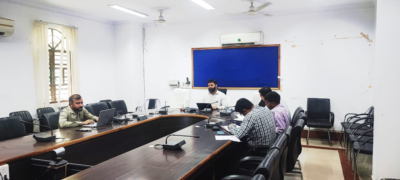 बच्चों और माताओं के लिए आंगनबाड़ी बनेंगी बेहतर सेवा केंद्र, कलेक्टर रोहित व्यास ने निर्माणाधीन भवनों को समय-सीमा में पूरा करने और मूलभूत सुविधाएं दुरुस्त करने पर दिया जोर