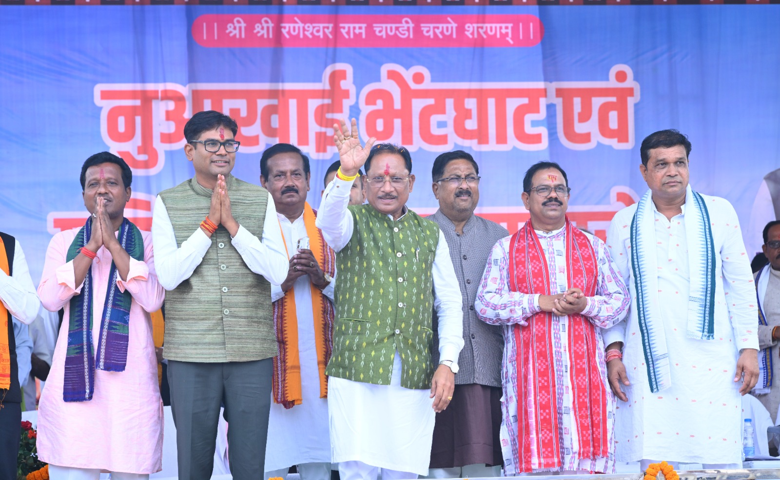 मुख्यमंत्री विष्णु देव साय ने नुआखाई भेंटघाट में कोलता समाज को दी विकास की सौगात, सामुदायिक भवनों के लिए 80 लाख रुपये देने की घोषणा, प्रतिभावान विद्यार्थियों का बढ़ाया उत्साह