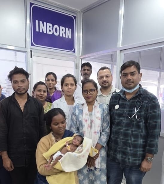 मुख्यमंत्री विष्णु देव साय के नेतृत्व में छत्तीसगढ़ की स्वास्थ्य सेवाओं ने पेश की जीवन रक्षा की मिसाल, 900 ग्राम के नवजात को दो माह के अथक उपचार से मिला नया जीवन