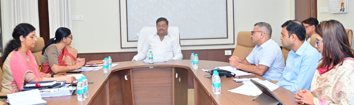 धान खरीदी की तैयारियों में लापरवाही बर्दाश्त नहीं, किसानों को टोकन से लेकर धान बेचने तक मिलेगी सुगम सुविधा, खाद्य मंत्री ने अधिकारियों को दिए सख्त निर्देश