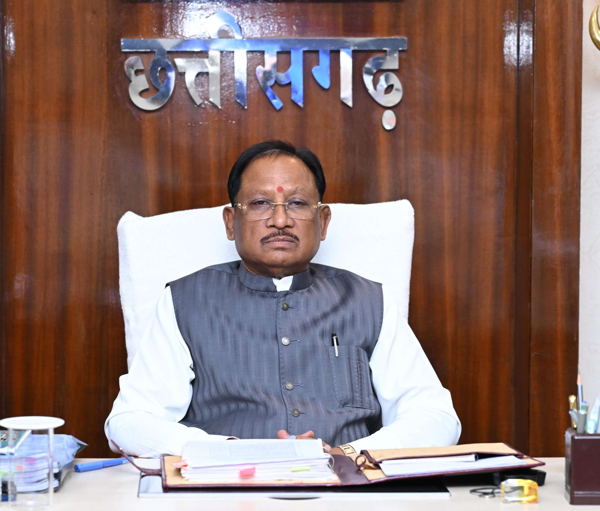 धान खरीदी, कैशलेस इलाज, सस्ती बिजली और नई रेल लाइन... मुख्यमंत्री साय की कैबिनेट ने लिए 19 महत्वपूर्ण फैसले, छत्तीसगढ़ के विकास को मिलेगी नई रफ्तार