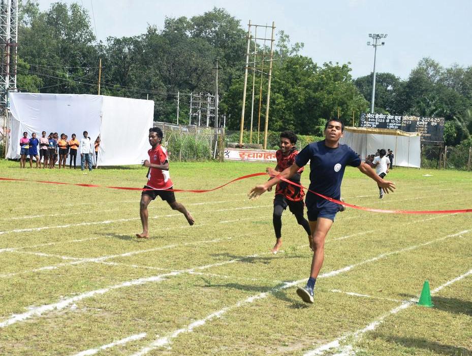 सरगुजा ओलंपिक में खेल प्रतिभाओं का महाकुंभ, 4.16 लाख खिलाड़ियों ने कराया पंजीयन, महिला खिलाड़ियों की संख्या पुरुषों से 69 हजार से अधिक