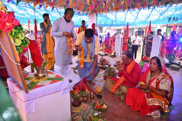 मुख्यमंत्री श्री साय सनातन समाज के अनुष्ठान कार्यक्रम में हुए शामिल,मुख्यमंत्री ने प्रदेश के सुख समृद्धि और खुशहाली की कामना की&nbsp;