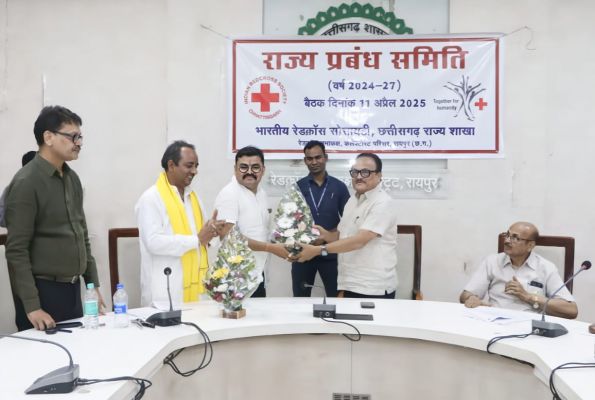 भारतीय रेडक्रॉस सोसायटी छत्तीसगढ़ रेडक्रॉस के चेयरमैन बने तोमन साहू,रुपेश पाणिग्राही बने वाइस चेयरमैन