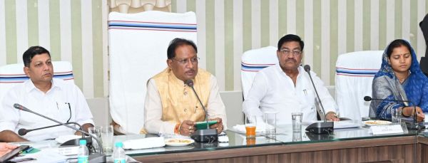 संयुक्त समीक्षा बैठक पर मुख्यमंत्री के तेवर सख्त,नौकरशाही में हड़कंप,जनहित के किसी भी कामों में लापरवाही बर्दाश्त नहीं : मुख्यमंत्री श्री साय