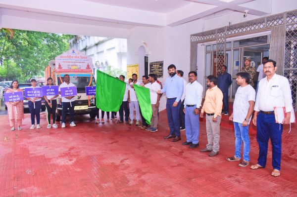 योग जागरूकता रथ सभी विकासखंडों में जाकर लोगों को योग के लाभ बताने के साथ इसे अपने दिनचर्या में शामिल करने करेगी प्रेरित