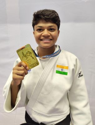 *कोण्डागांव की बालिका ने ताईवान में अंतर्राष्ट्रीय स्तर पर गोल्ड मेडल जीतकर रचा इतिहास &ndash; मुख्यमंत्री श्री विष्णु देव साय ने दी बधाई*