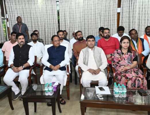 *'मन की बात&rsquo; में छत्तीसगढ़ की गूंज &ndash; बिल्हा की महिलाओं ने बदली शहर की तस्वीर, पीएम ने की सराहना*