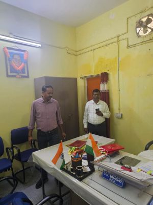 शिक्षा व्यवस्था दुरुस्त करने कलेक्टर के निर्देश पर&nbsp; विकासखण्ड शिक्षा कार्यालयों का अधिकारियों ने किया आकस्मिक निरीक्षण