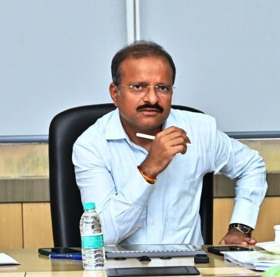 मुख्यमंत्री के प्रमुख सचिव ने नक्सल प्रभावित जिलों में&nbsp;विकास योजनाओं के प्रभावी क्रियान्वयन पर जोर:गांव-गांव तक योजनाओं की पहुँच सुनिश्चित करने के निर्देश