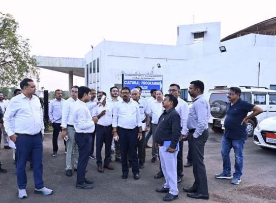 प्रधानमंत्री श्री नरेन्द्र मोदी 01 नवंबर को पांच कार्यक्रमों में होंगे शामिल...राज्योत्सव के साथ नई विधानसभा भवन का होगा लोकार्पण...अपर मुख्य सचिव ने की तैयारियों की समीक्षा&nbsp;